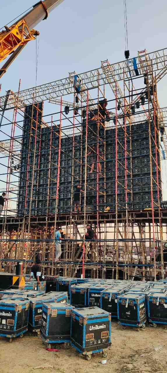Shuttering support equipment